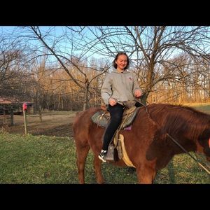 Meet your Posher, Jillian